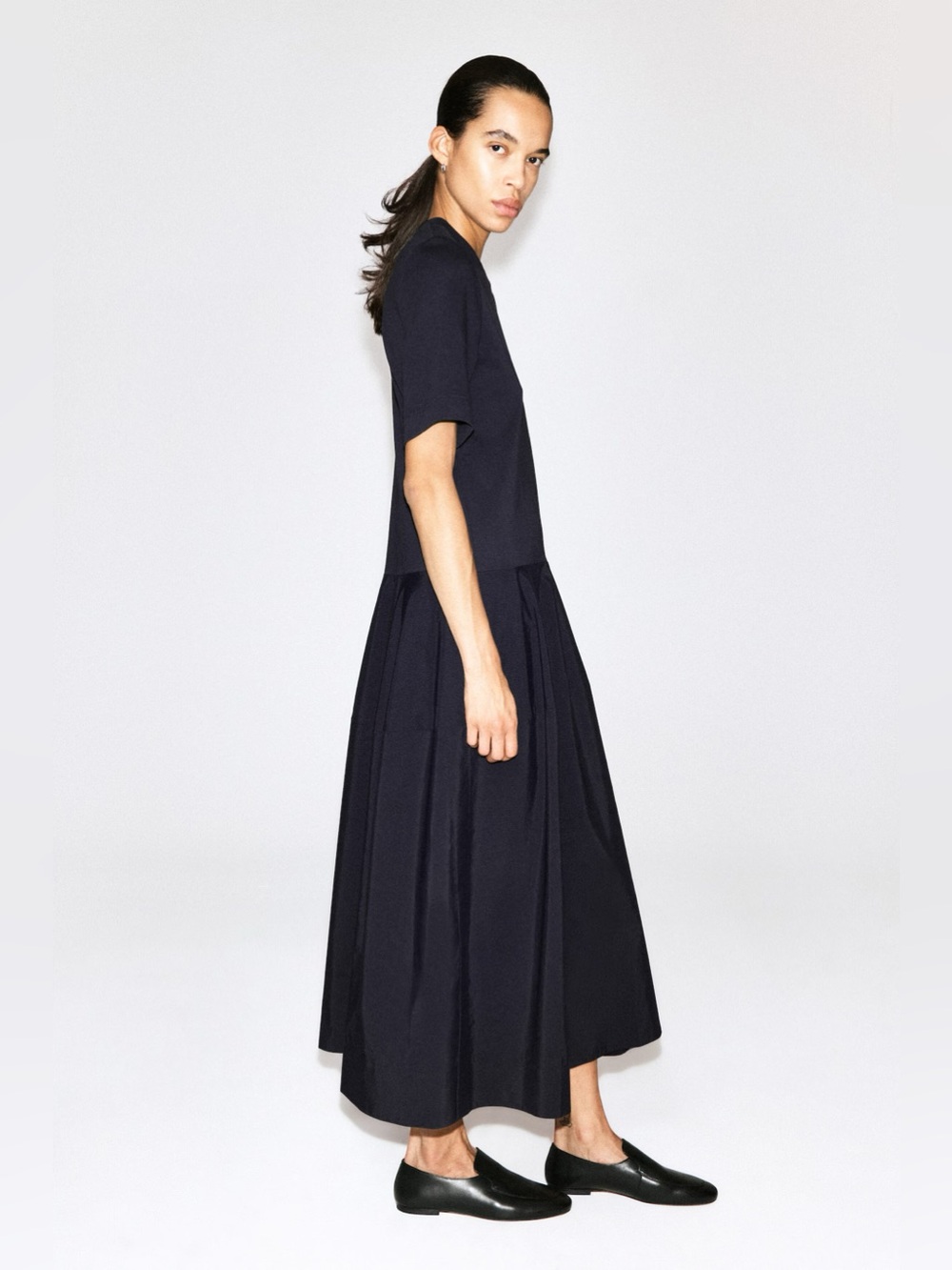 NWT COS Dropped Waist Contrast Panel Midi Dress in Black - Picture 3 of 9